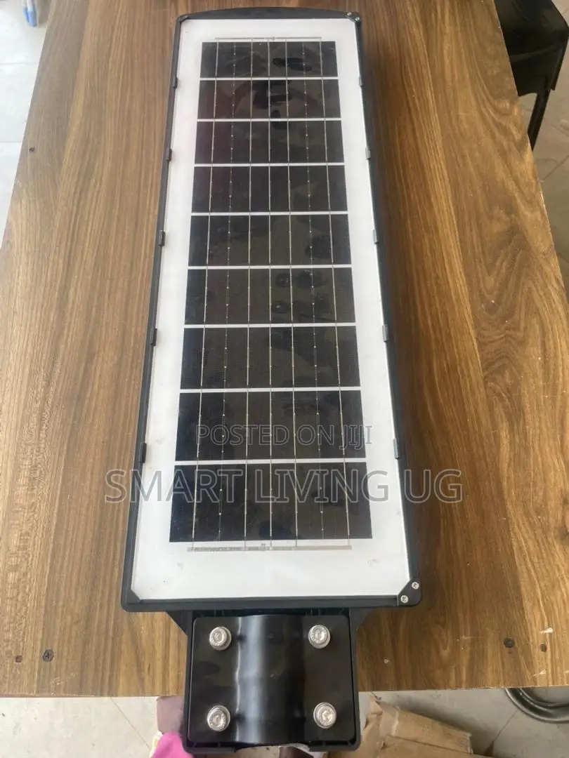 200W Solar LED Street Light – Ultra Bright