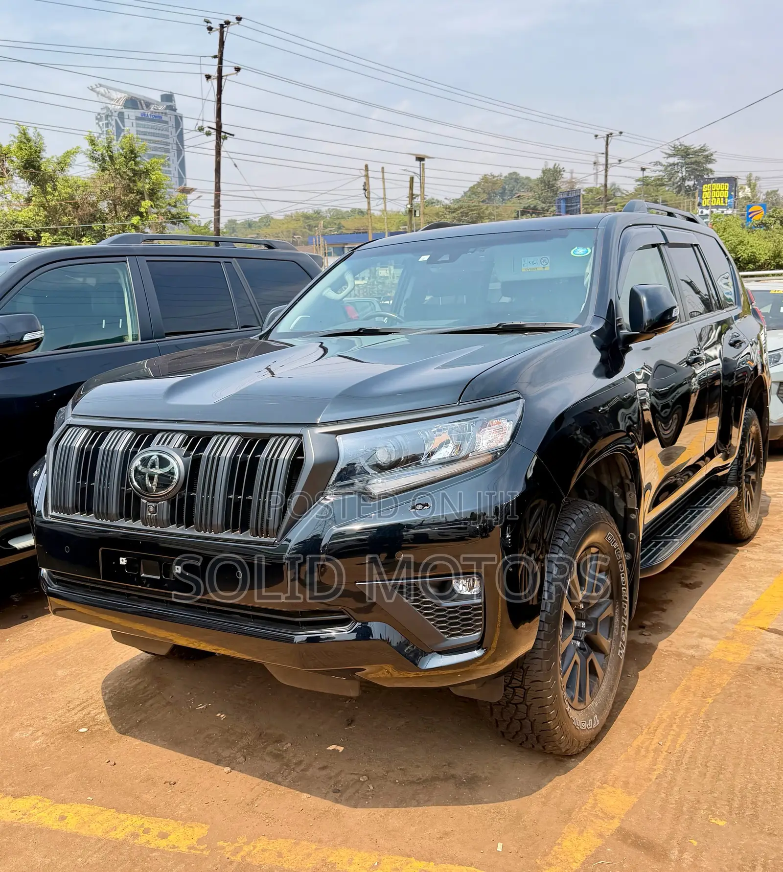 Toyota Land Cruiser Prado 2.7 2023 Black