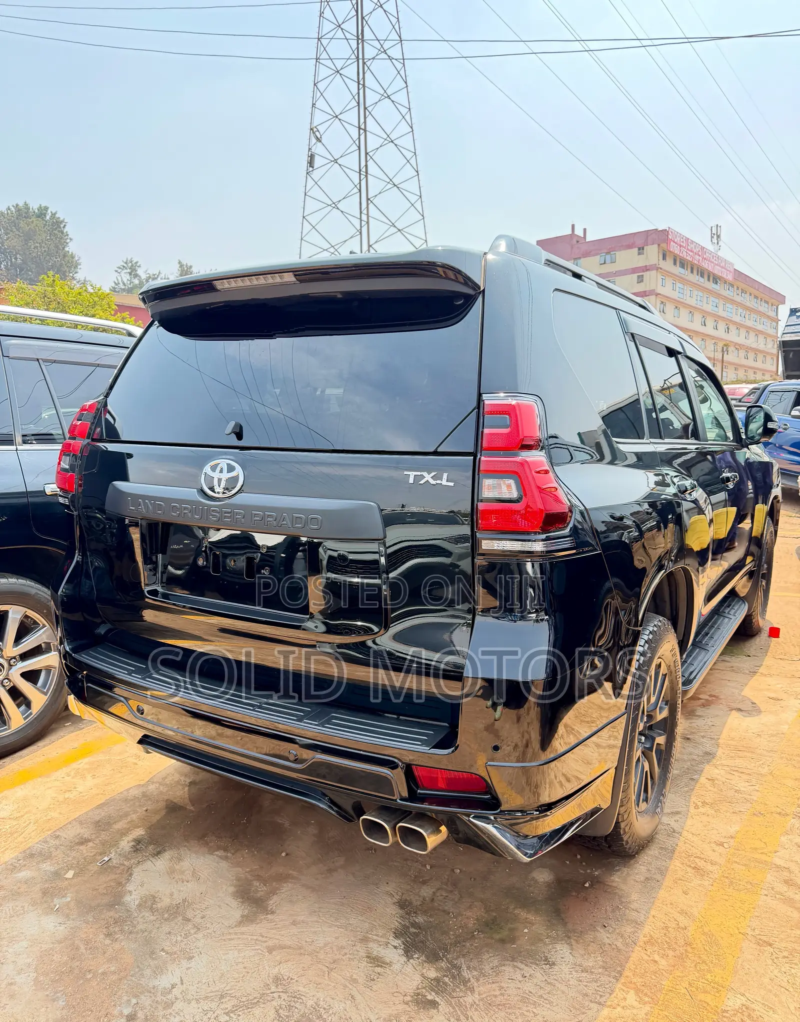 Toyota Land Cruiser Prado 2.7 2023 Black