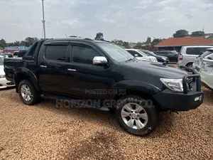 Toyota Hilux 2.5 D-4D 2008 Black