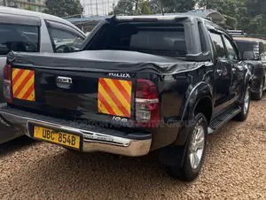 Toyota Hilux 2.5 D-4D 2008 Black