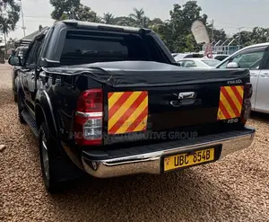 Toyota Hilux 2.5 D-4D 2008 Black