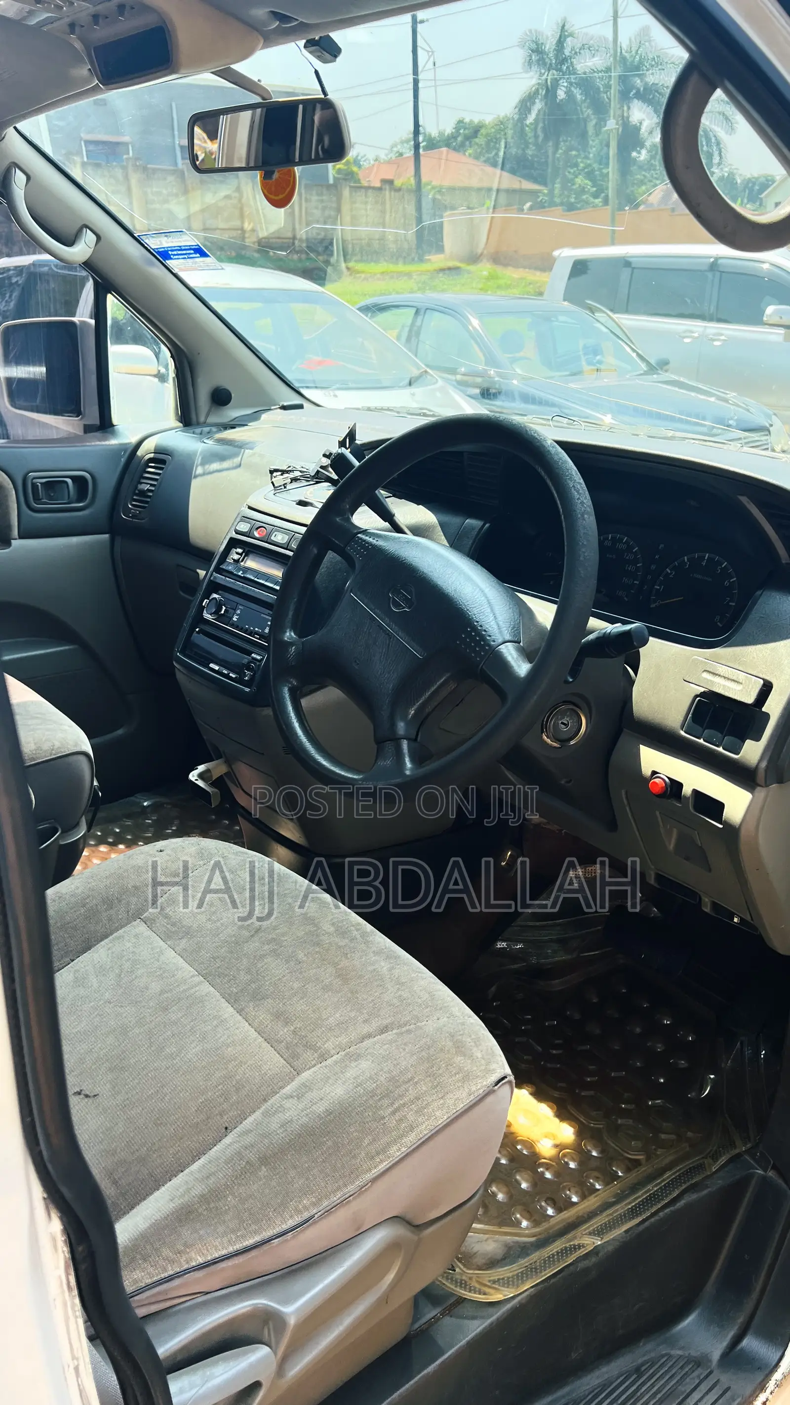 Nissan Elgrand 2003 White