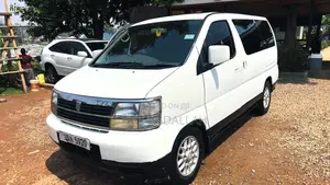 Nissan Elgrand 2003 White