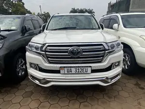 Toyota Land Cruiser 4.0 V6 EXR 2017 White