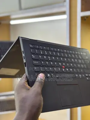 Laptop Lenovo ThinkPad X1 Yoga 8GB Intel Core i5 SSD 256GB