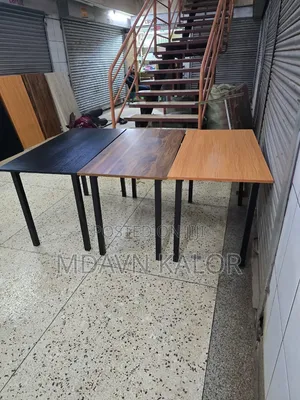 Foldable Reading Table