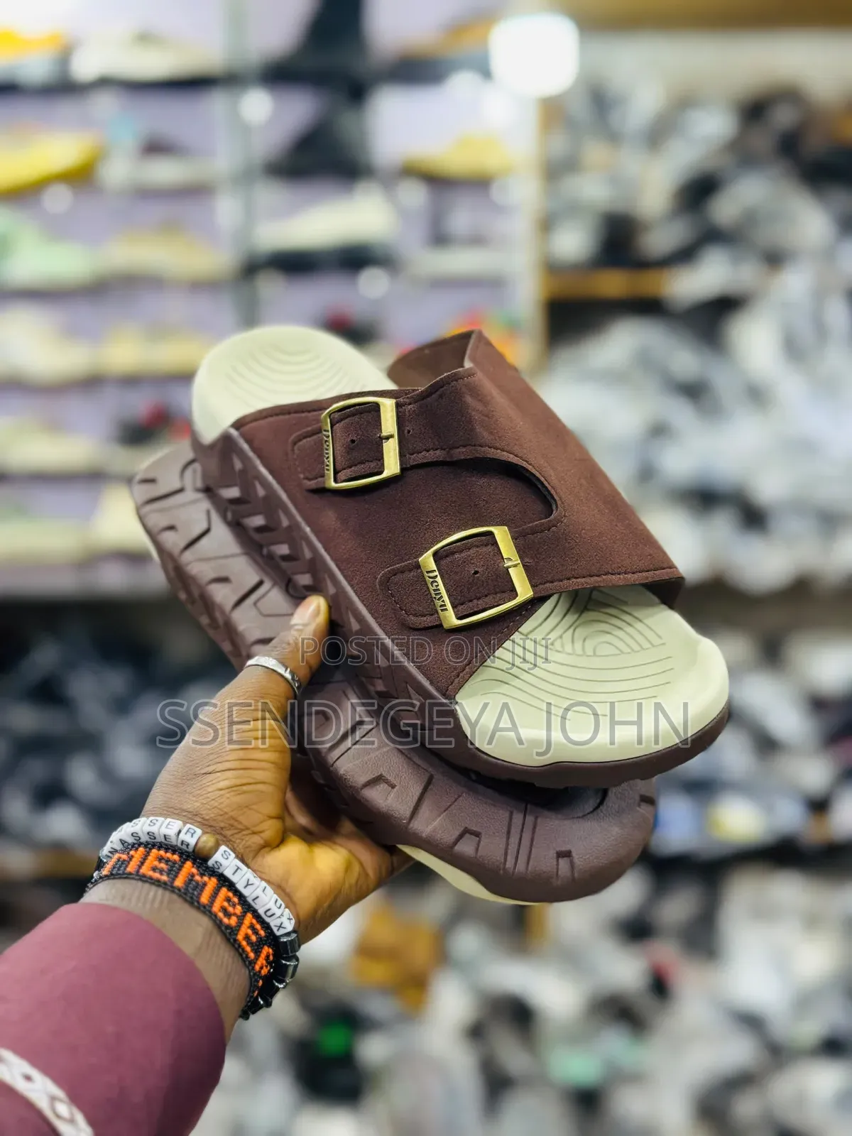 Denyu Sandals