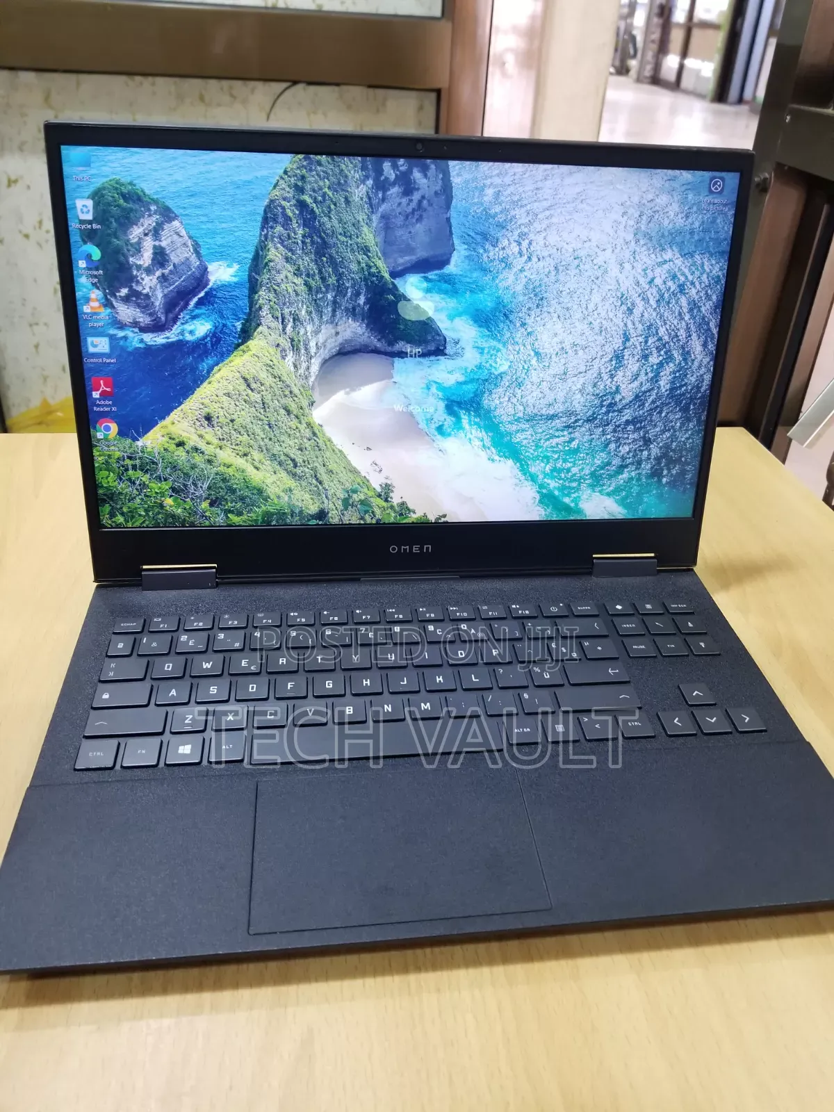 New Laptop HP Omen 15-dh002nr 16GB Intel Core i7 SSD 512GB