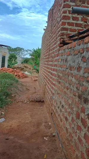 2bdrm House in Lugeye Ward, Kakiri for sale