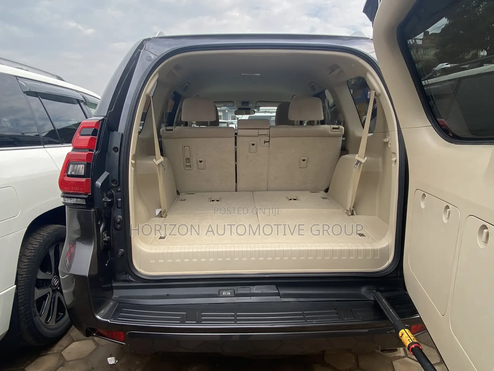 Toyota Land Cruiser Prado 2.8 2017 Gray