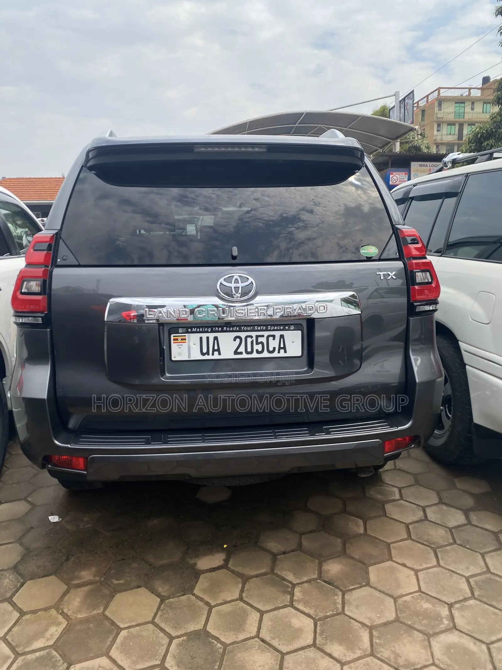 Toyota Land Cruiser Prado 2.8 2017 Gray