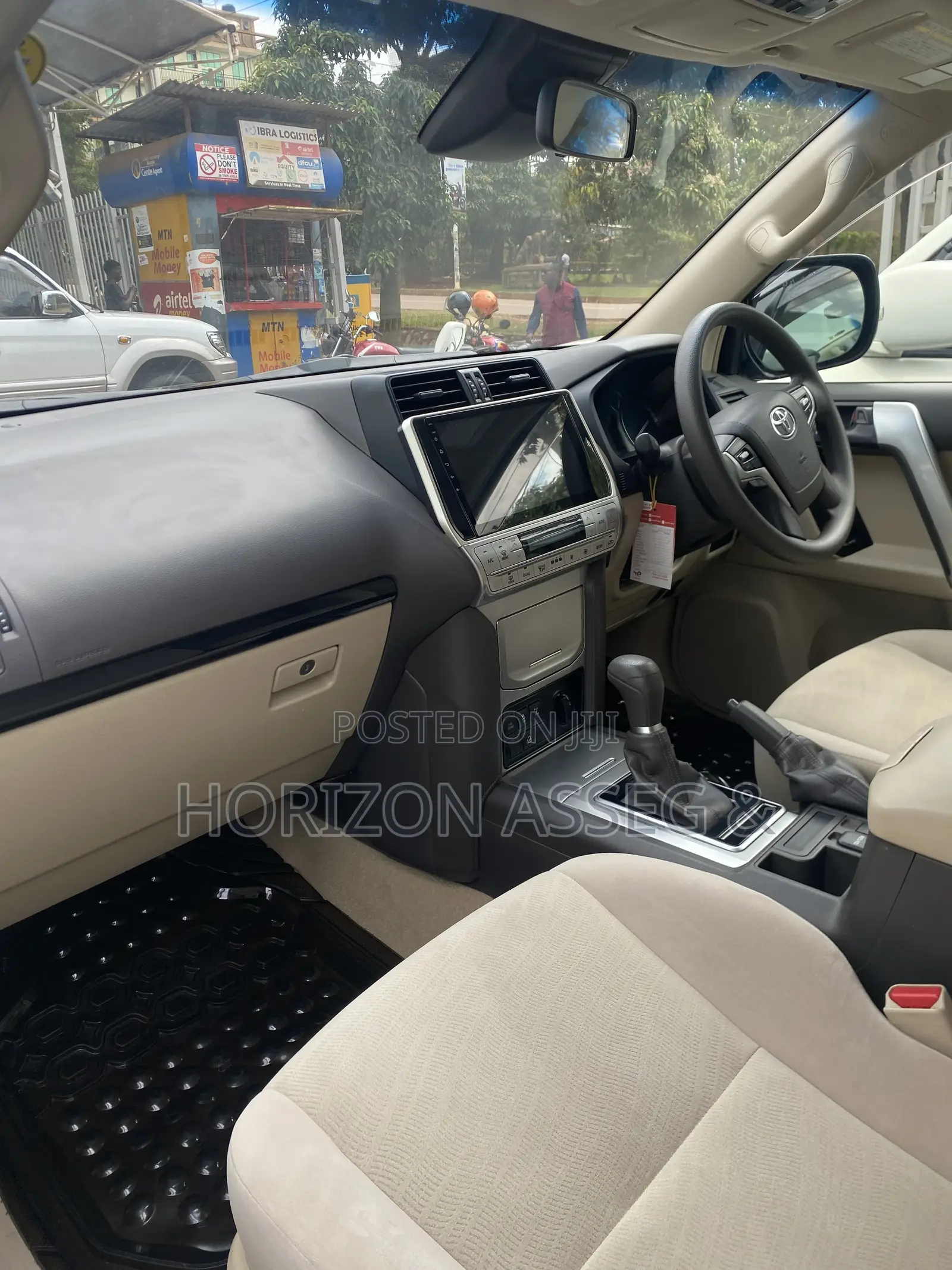 Toyota Land Cruiser Prado 2.8 2017 Gray