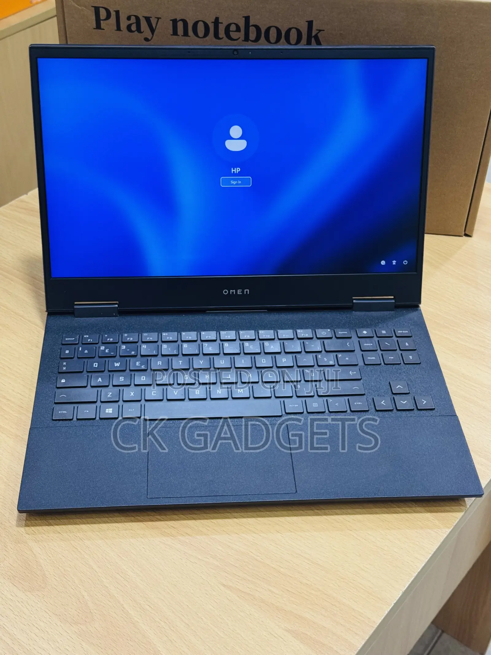 New Laptop HP Omen 15 16GB AMD Ryzen 5 SSD 512GB