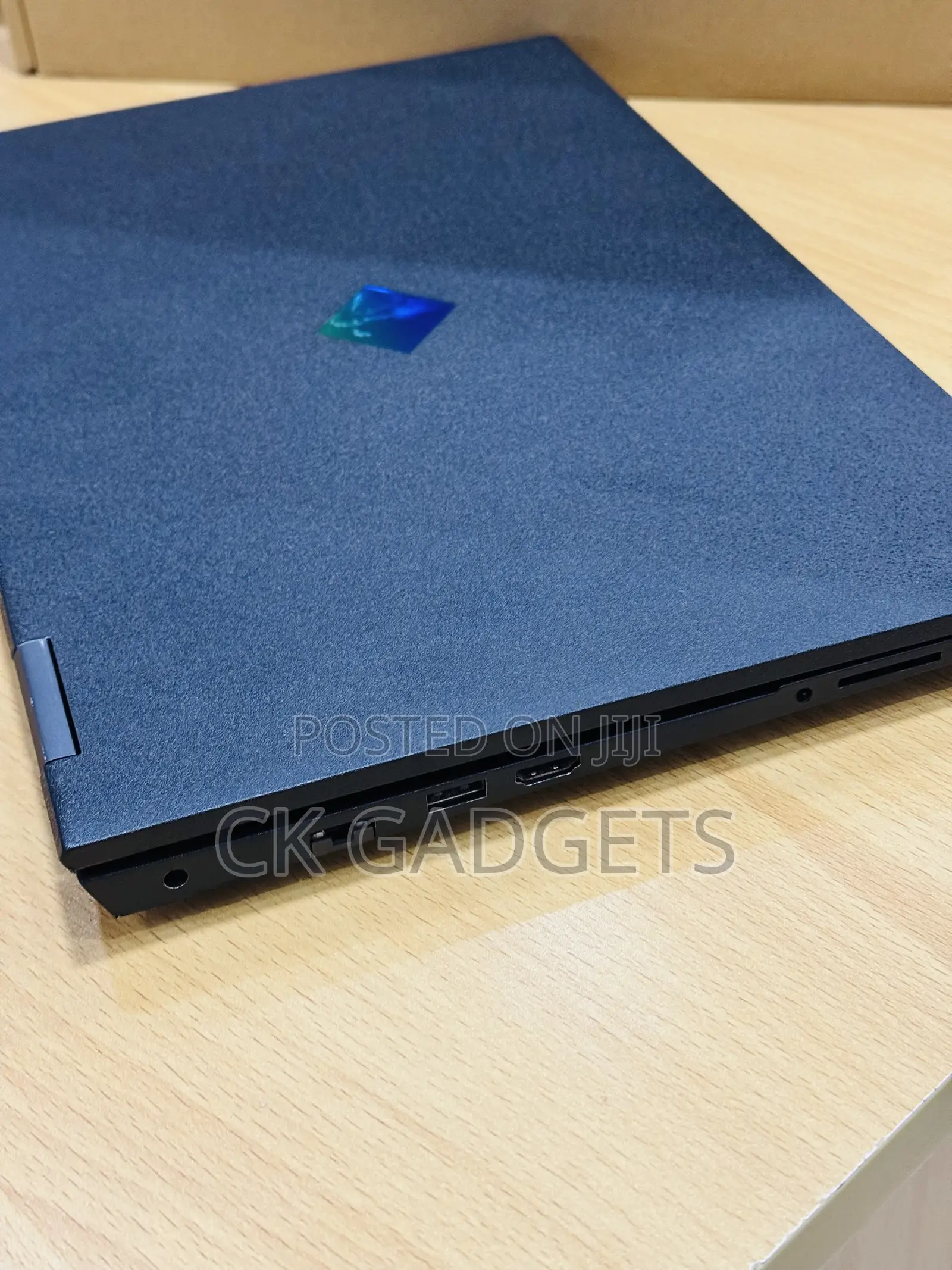 New Laptop HP Omen 15 16GB AMD Ryzen 5 SSD 512GB