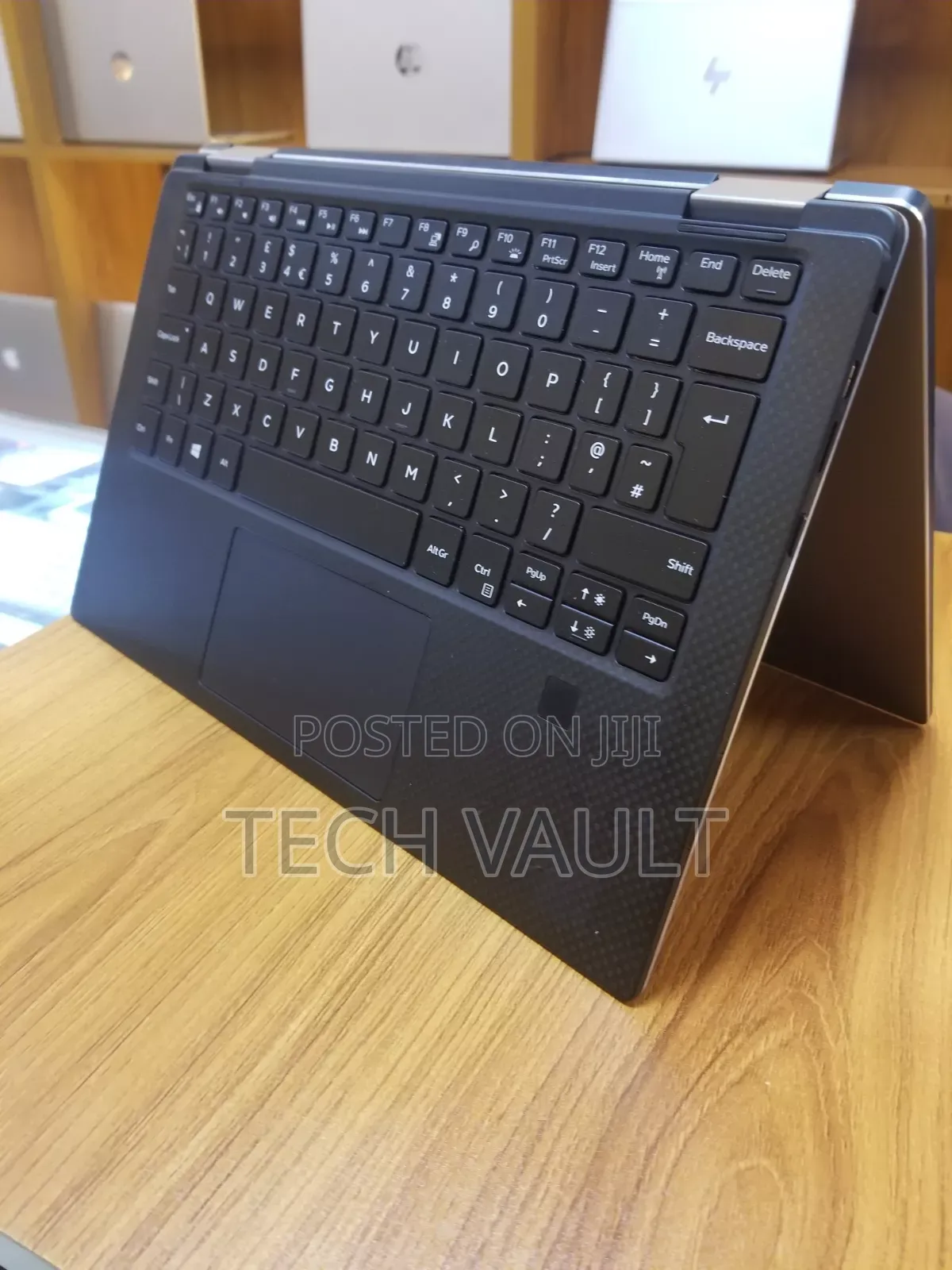 New Laptop Dell XPS 13 9365 2-in-1 8GB Intel Core i7 SSD 512GB