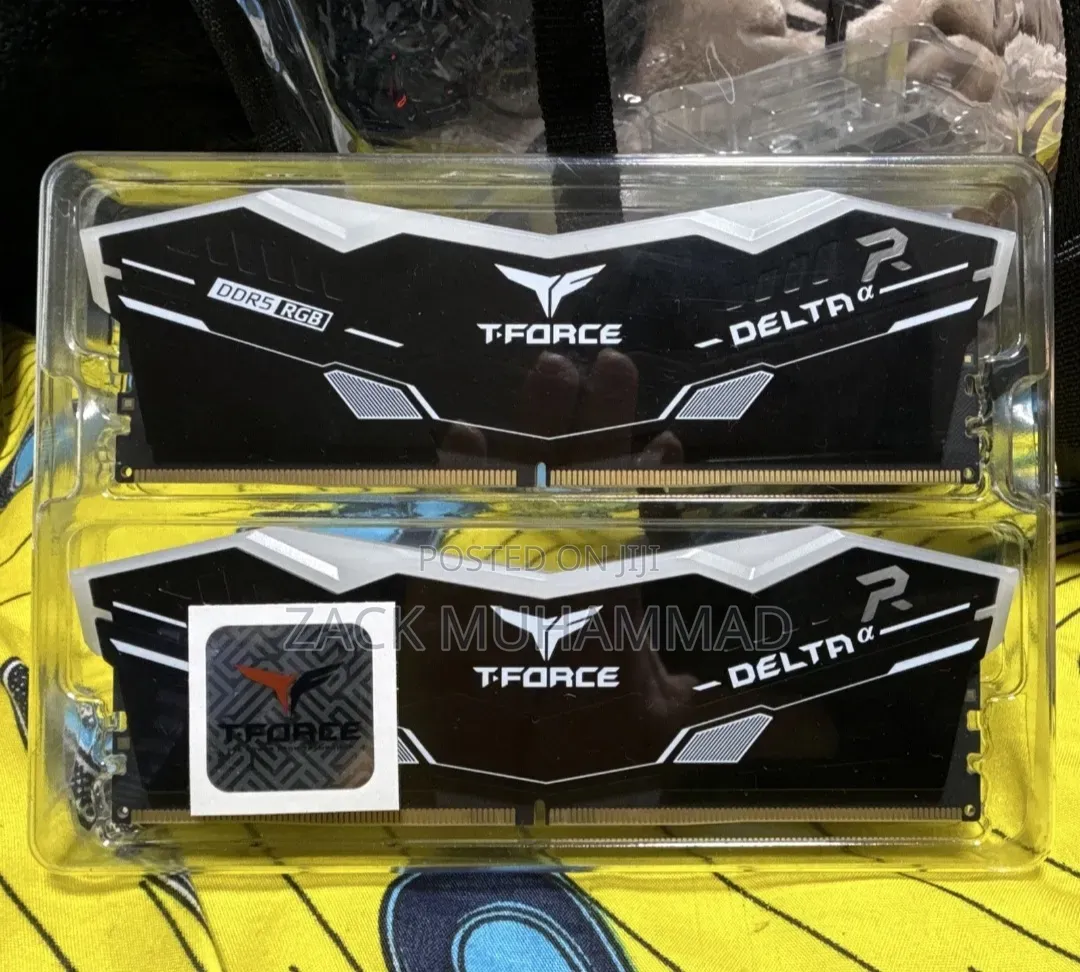 DDR5 Memory