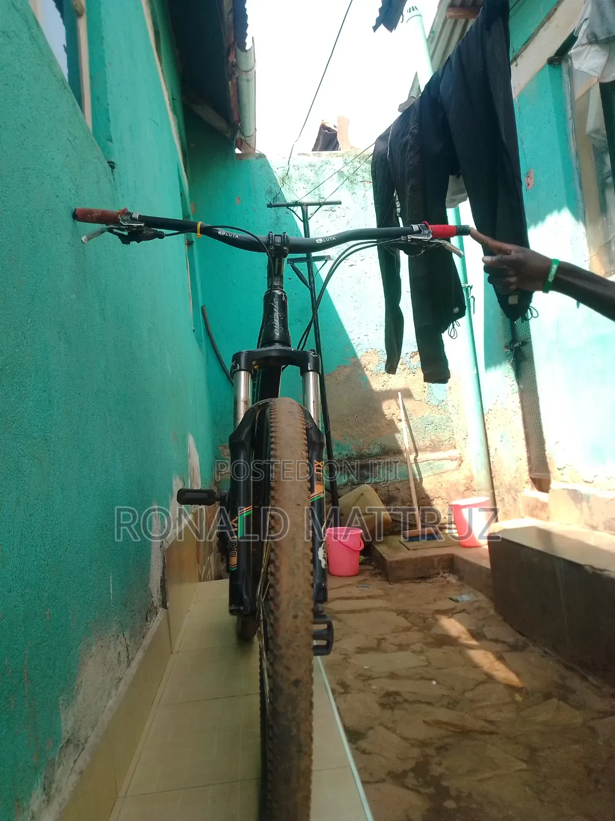 For SALE 27.5" Mountain Bike in Good Condition