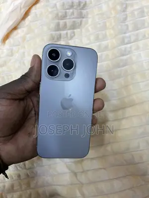 Apple iPhone 15 Pro 256 GB Gray