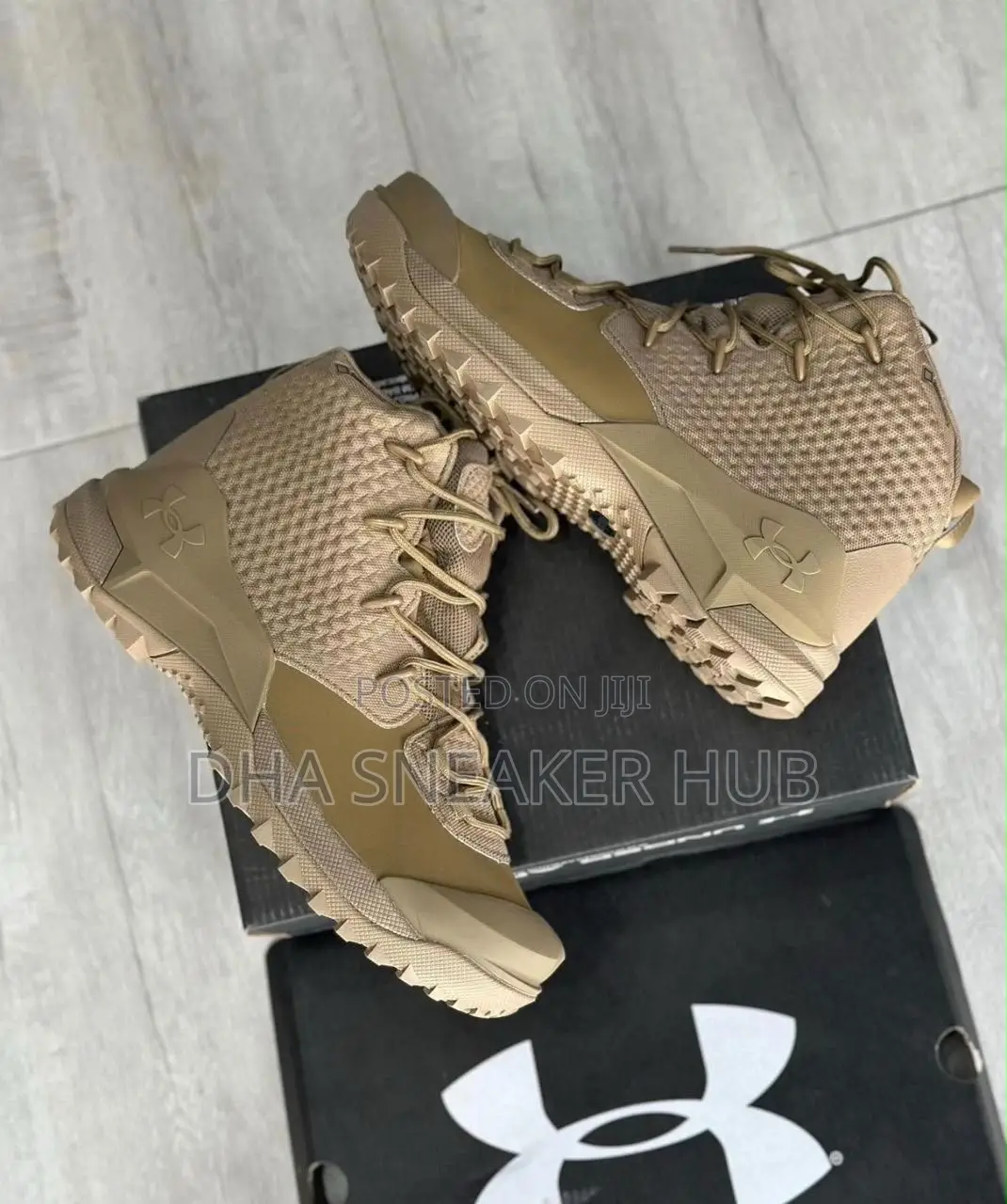 Under Armour Desert Boots Brown