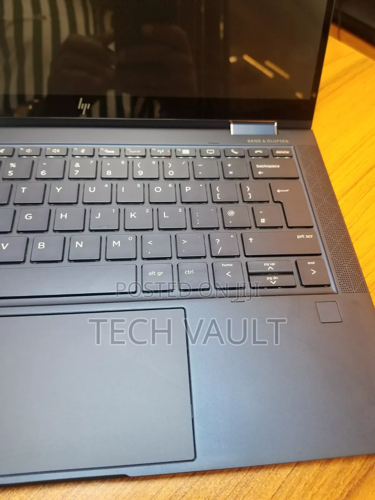 New Laptop HP Elite Dragonfly x360 8th Gen 16GB Intel Core i7 SSD 512GB