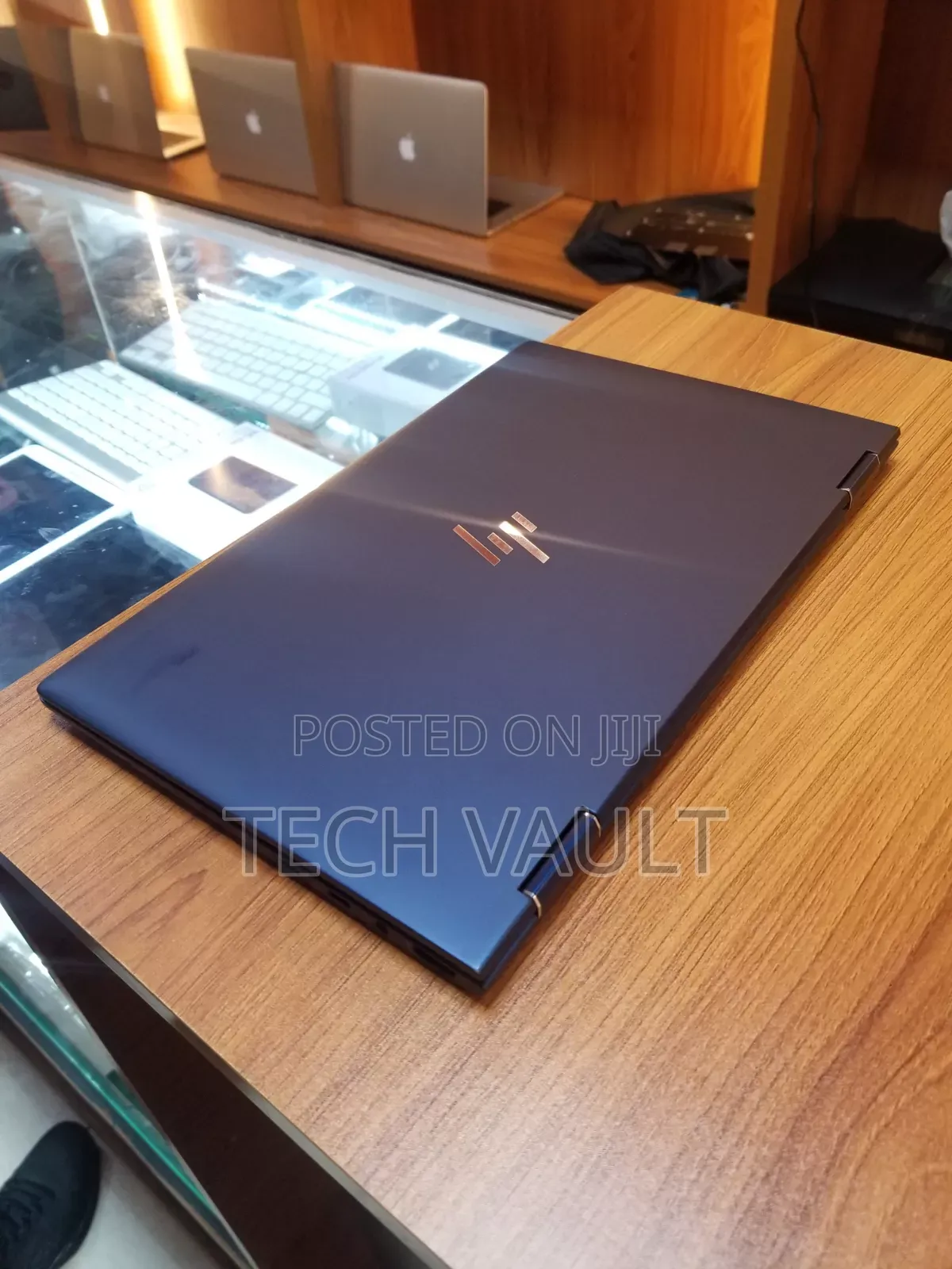 New Laptop HP Elite Dragonfly x360 8th Gen 16GB Intel Core i7 SSD 512GB