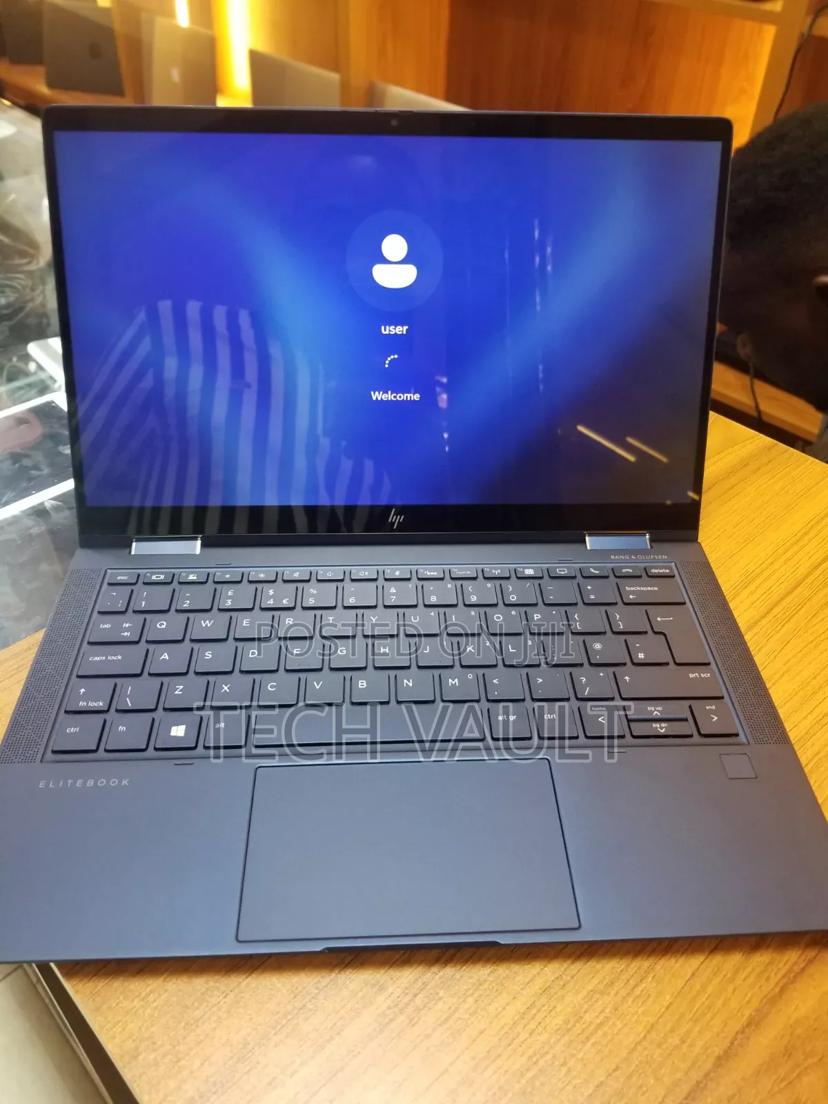 New Laptop HP Elite Dragonfly x360 8th Gen 16GB Intel Core i7 SSD 512GB