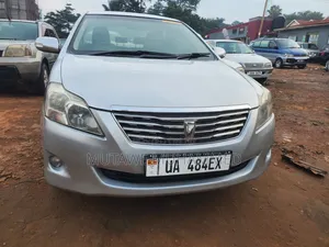 Toyota Premio 2010 Silver