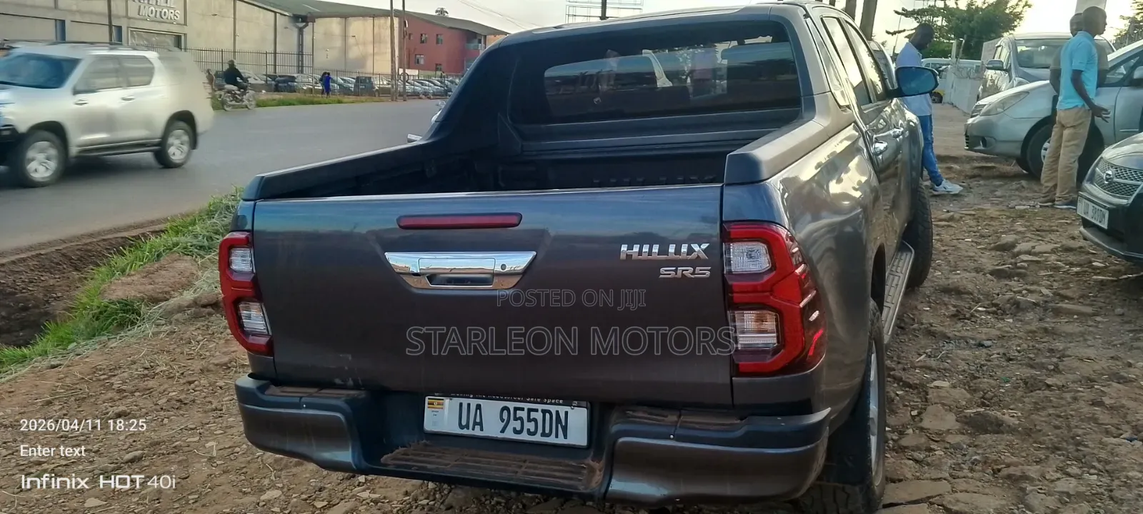 Toyota Hilux Revo Double Cab Deisel 2.8 AWD 2018 Gray