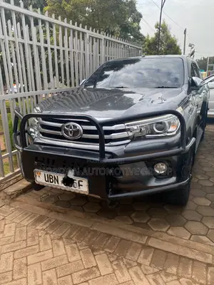 Toyota Hilux SR5 4x4 2016 Teal