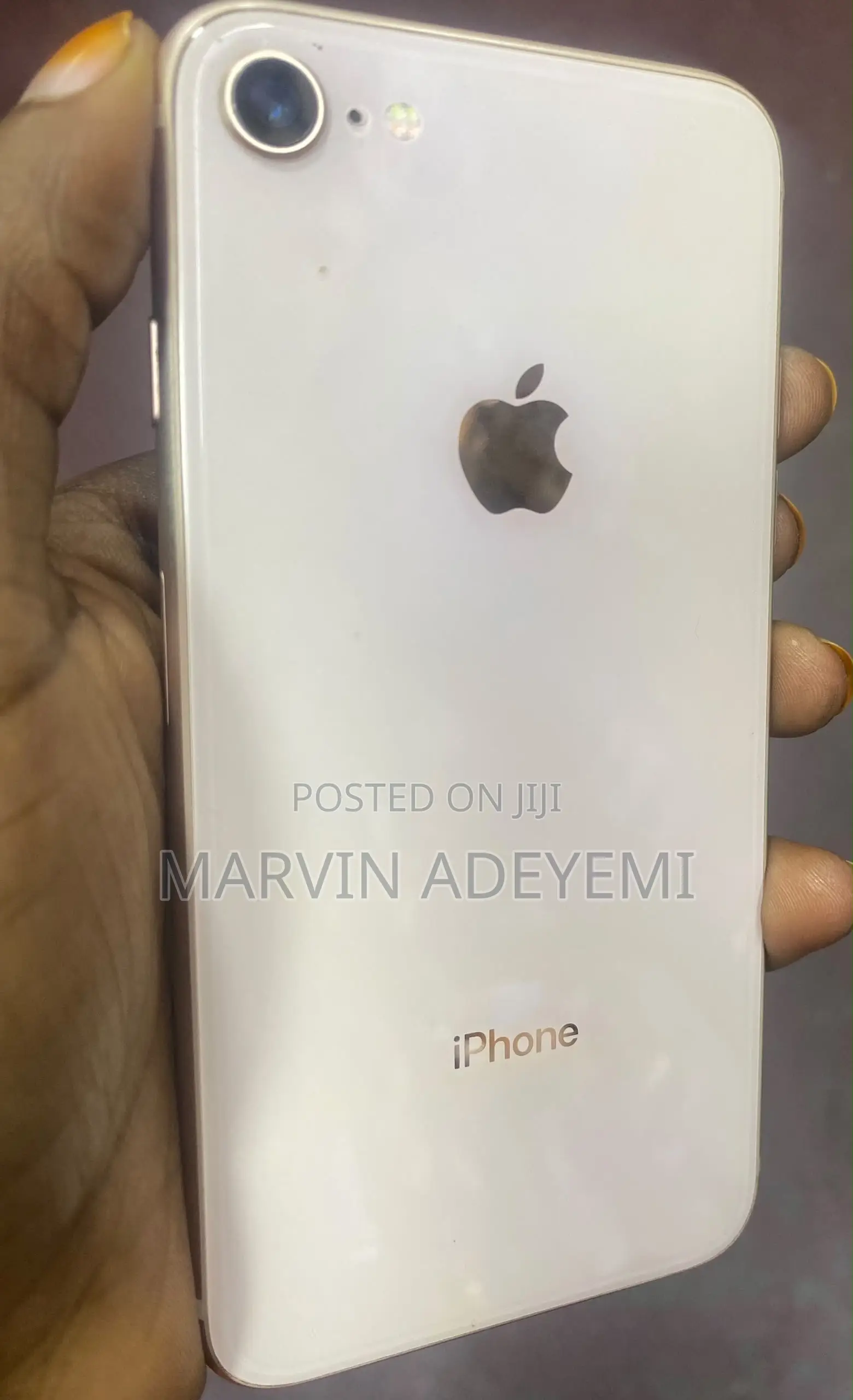 Apple iPhone 8 64 GB Gold