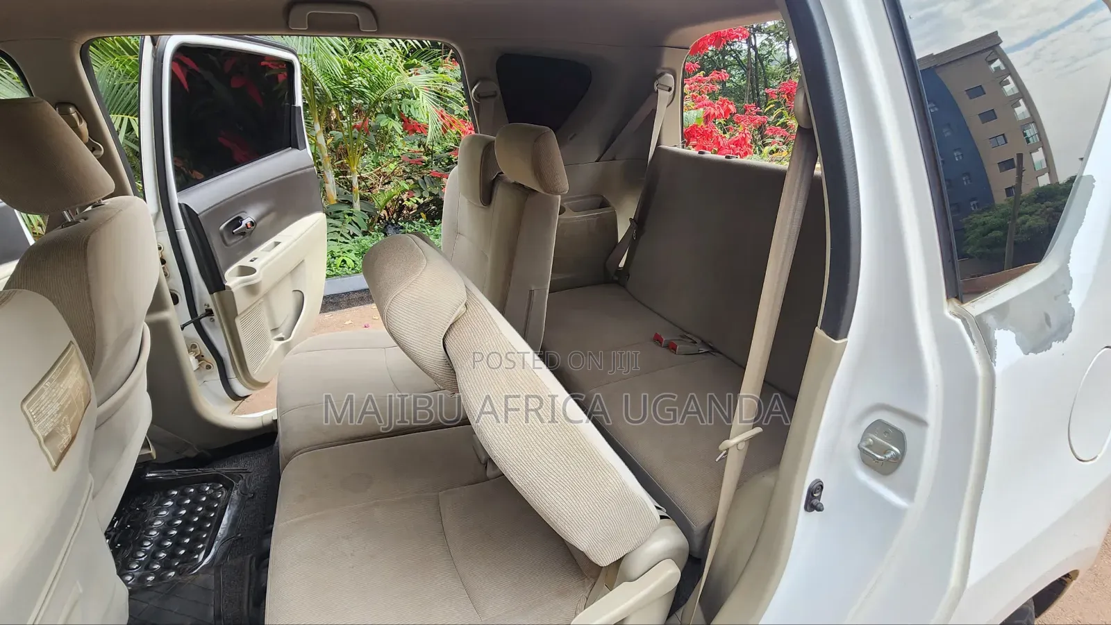 Toyota Passo Sette 2009 White