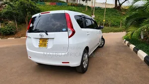Toyota Passo Sette 2009 White