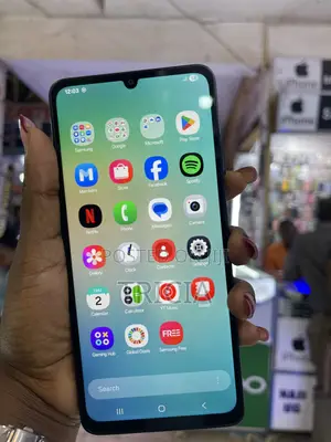 Samsung Galaxy A06 64 GB Black