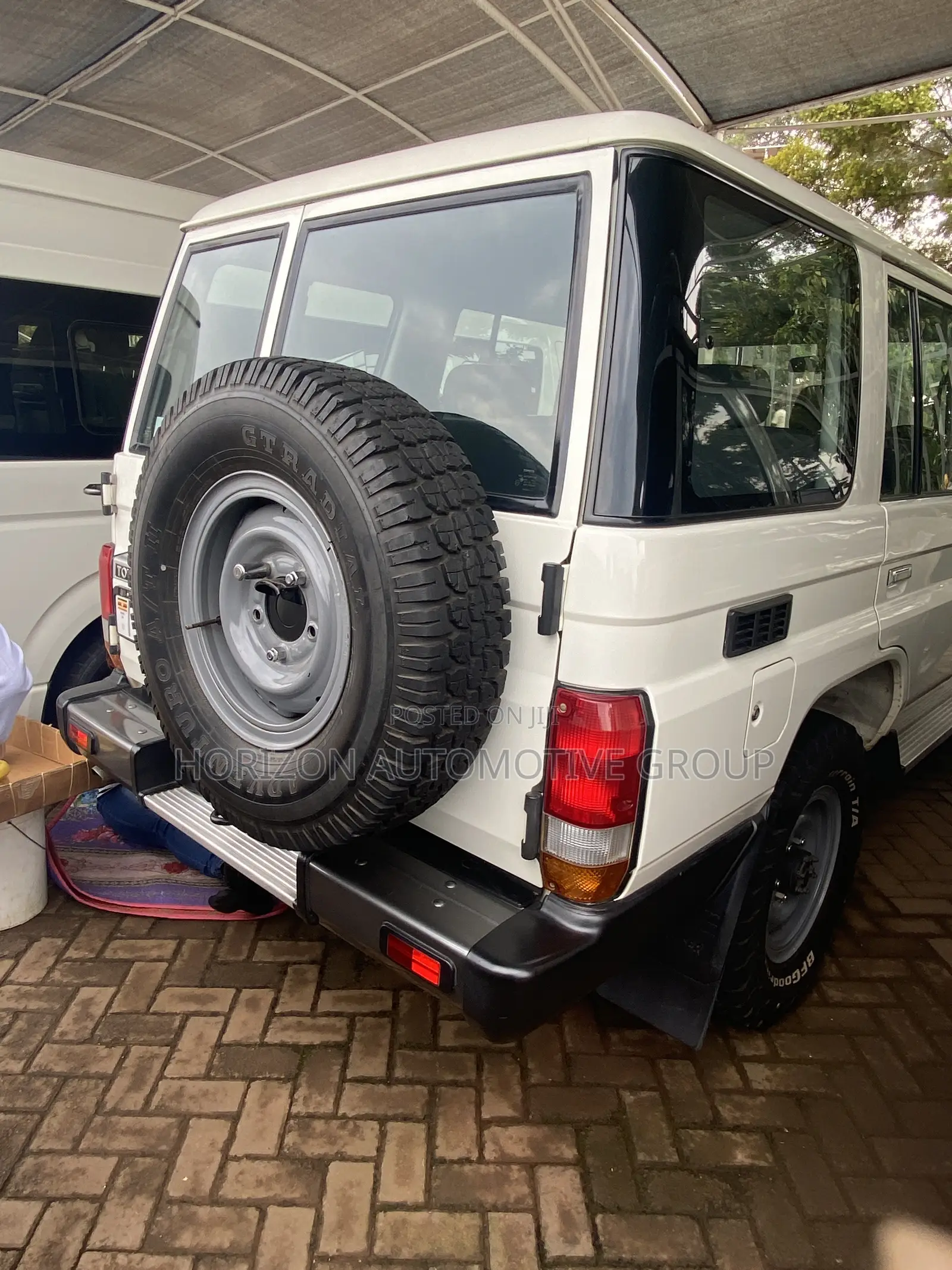 Toyota Land Cruiser 76 Series 2022 White