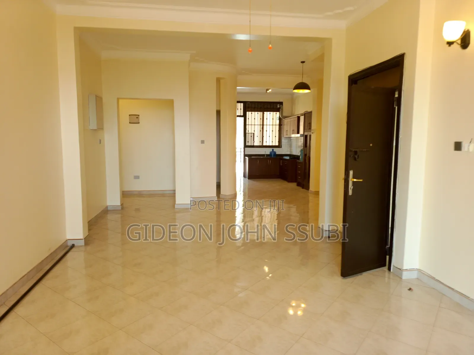 3bdrm Block of Flats in Muyenga, Makindye for rent