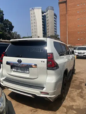 Toyota Land Cruiser Prado 3.0 172hp 2017 White