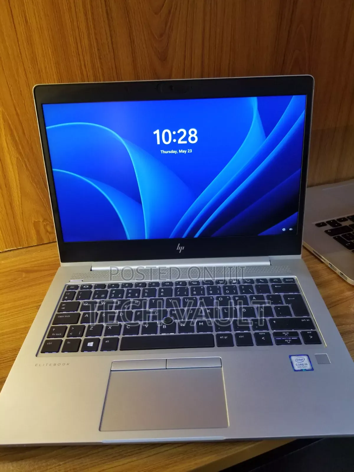 New Laptop HP EliteBook 840 G5 8GB Intel Core i5 SSD 256GB