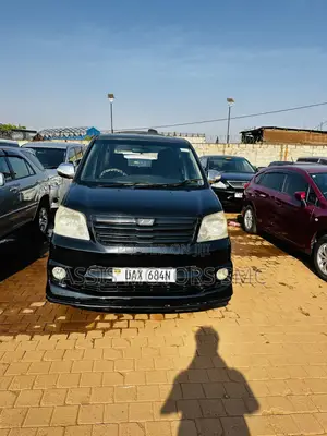 Toyota Noah 2012 Black