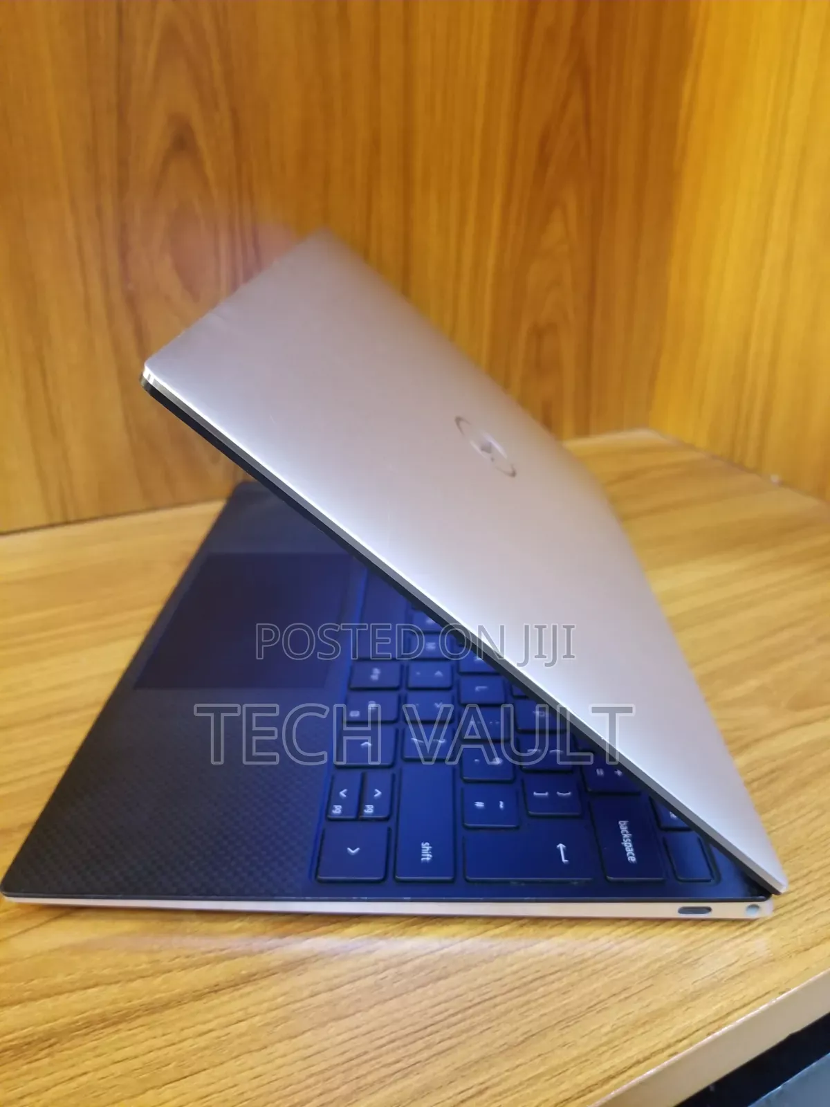 New Laptop Dell XPS 13 9310 16GB Intel Core i7 SSD 512GB