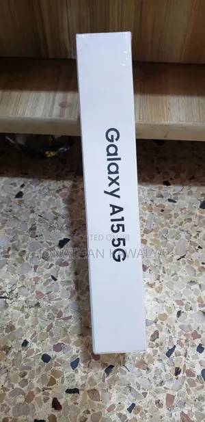 New Samsung Galaxy A15 5G 256 GB Yellow