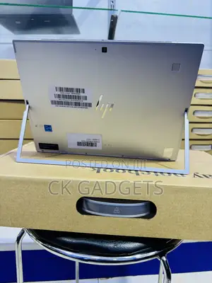 New Laptop HP Elite X2 G8 16GB Intel Core i5 SSD 256GB