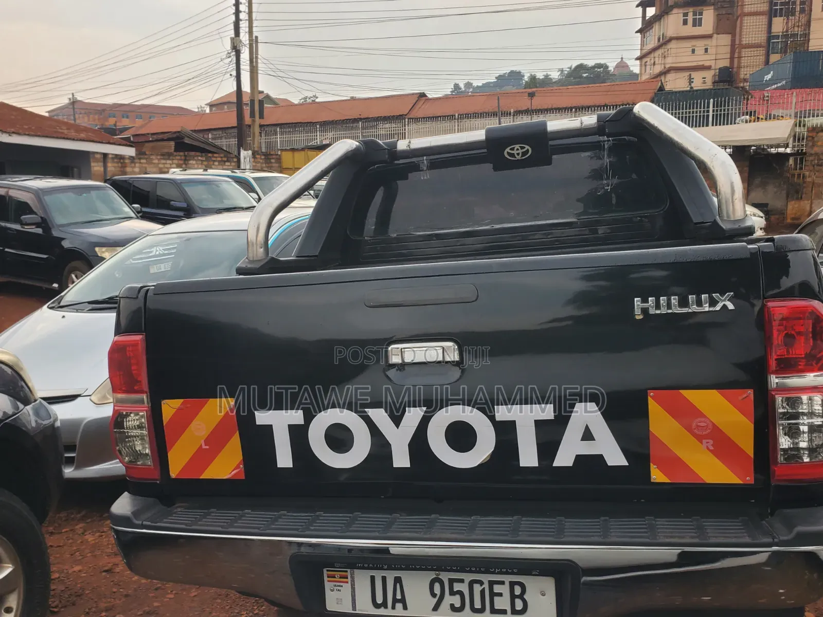 Toyota Hilux 2012 Black