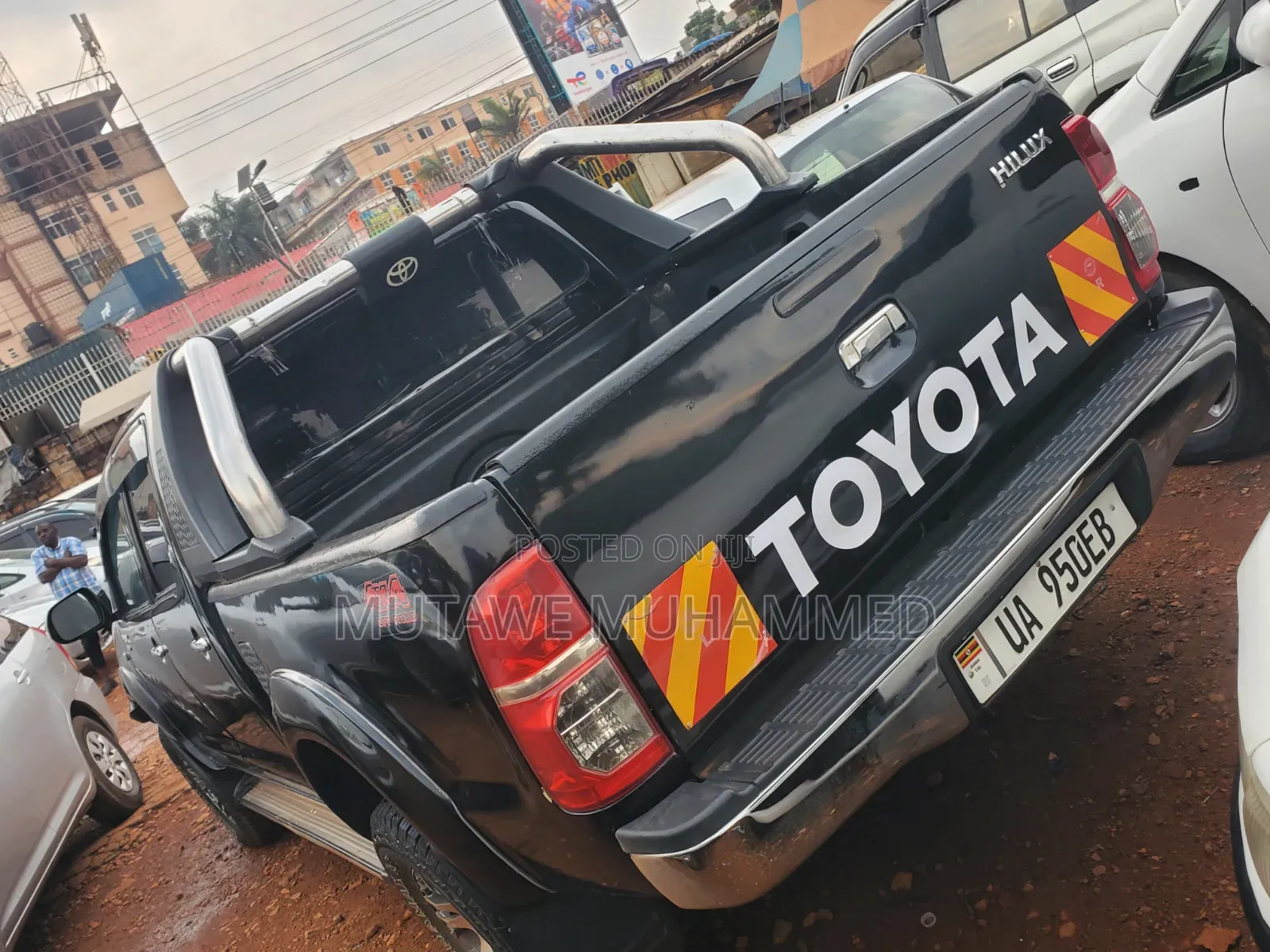 Toyota Hilux 2012 Black