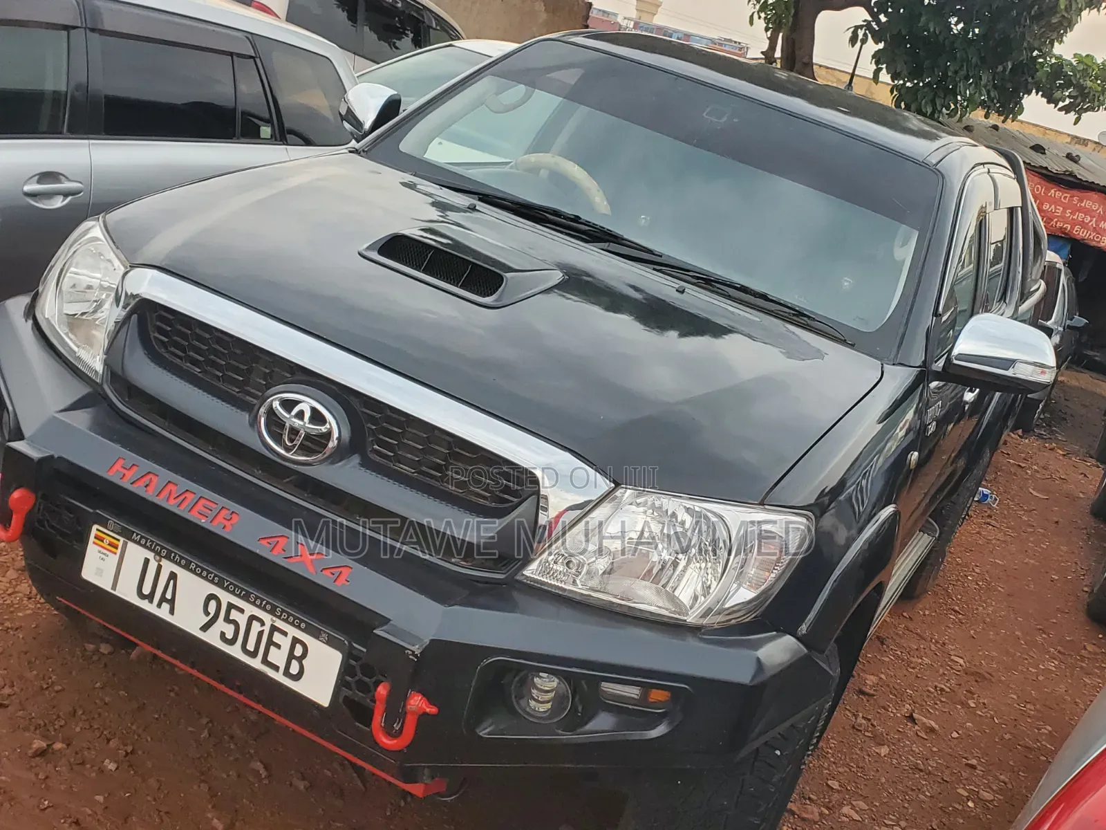 Toyota Hilux 2012 Black