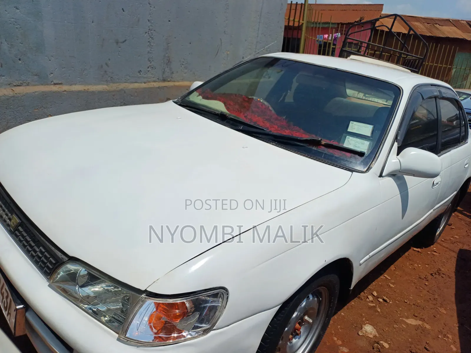 Toyota Corolla 1997 White