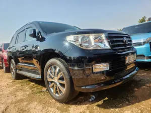 Toyota Land Cruiser 2015 Black