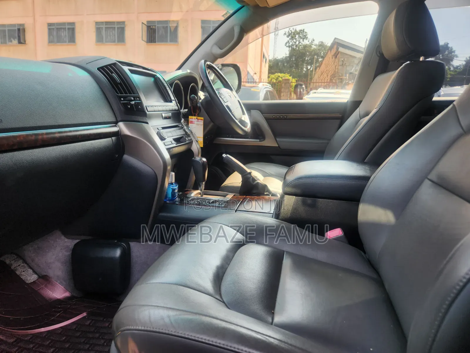 Toyota Land Cruiser 2015 Black