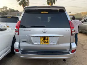 Toyota Land Cruiser Prado 2012 White