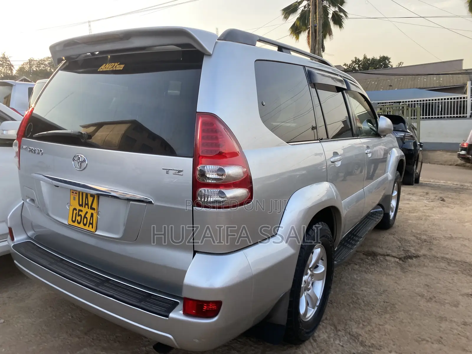 Toyota Land Cruiser Prado 2012 White